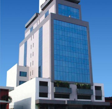 Centro Empresarial Carlos Gomes